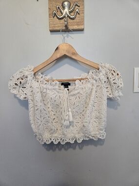 Forever 21 Cream Crochet Off-Shoulder Crop Top